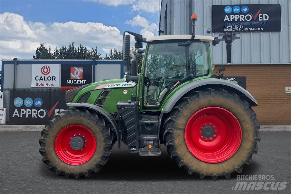 Fendt 724 VARIO S4 Tractors