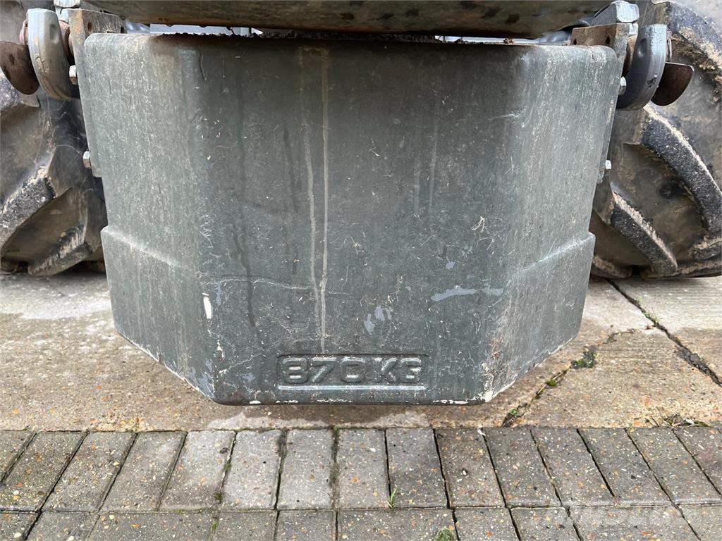 Fendt 870KG Front weights