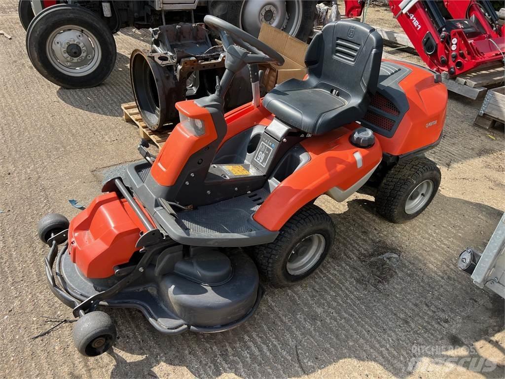 Husqvarna R216 Mowers