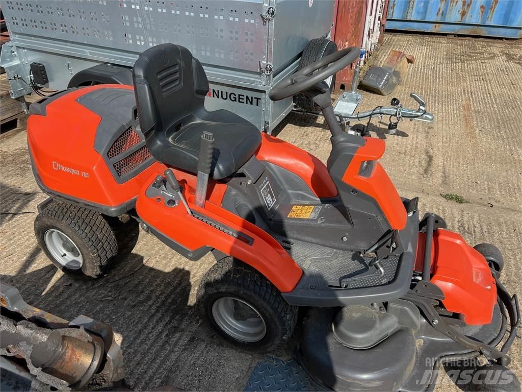 Husqvarna R216 Mowers