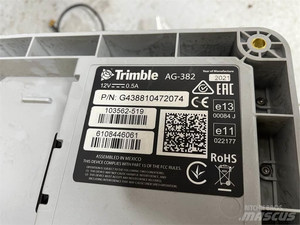 Trimble AG-382 GPS
