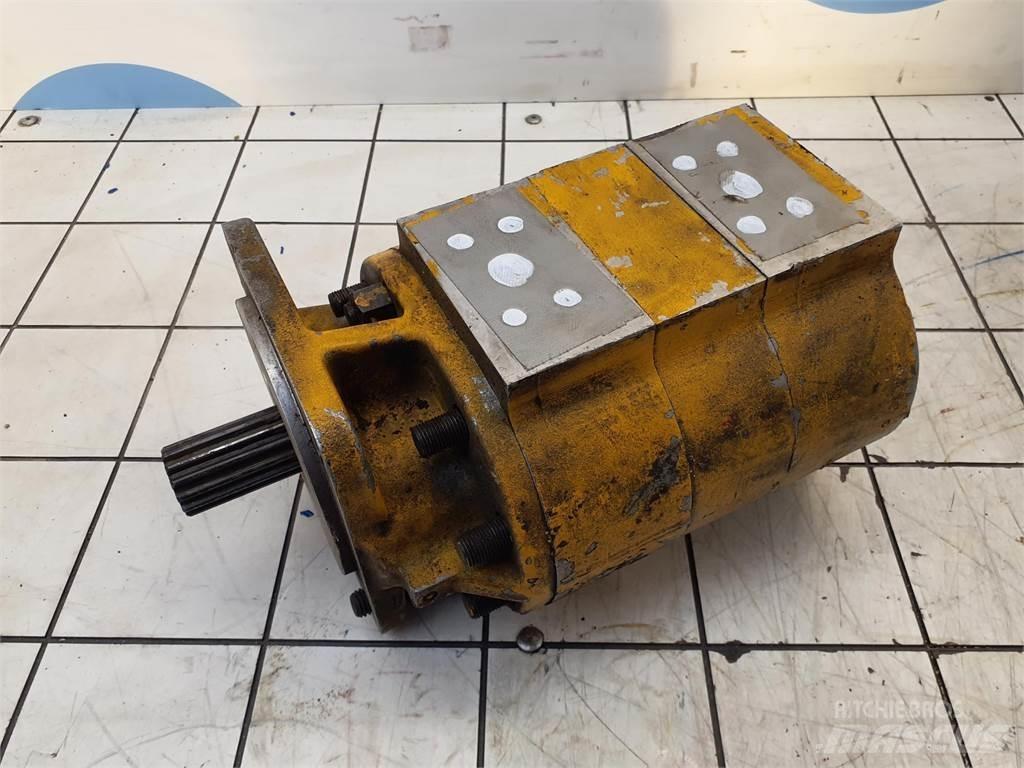  Dual gear pump Crane parts and equipment
