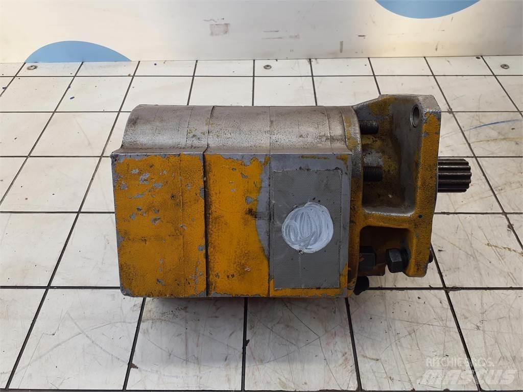  Dual gear pump Crane parts and equipment