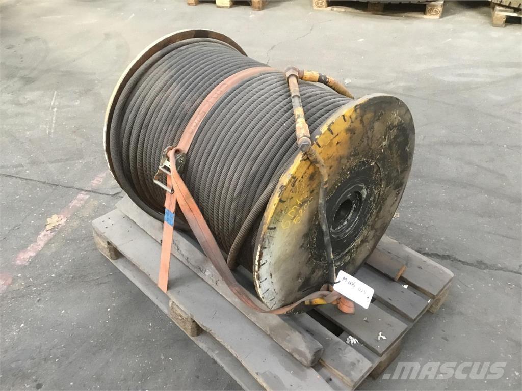 Grove GMK 5200 winch Crane parts and equipment