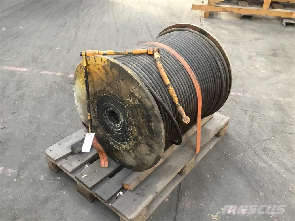 Grove GMK 5200 winch Crane parts and equipment