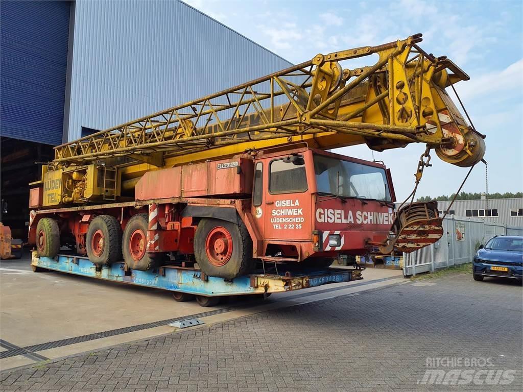 Liebherr LTM 1100 All terrain cranes