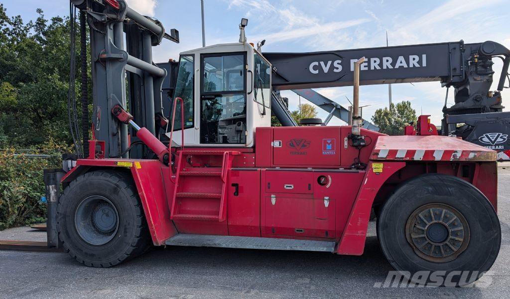 CVS Ferrari F32 Diesel trucks