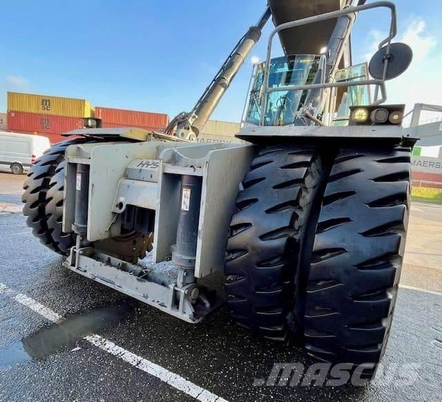 Hyster RS46-41XD/67S Reachstackers