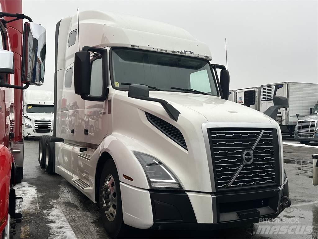 Volvo VNL760 Tractor Units