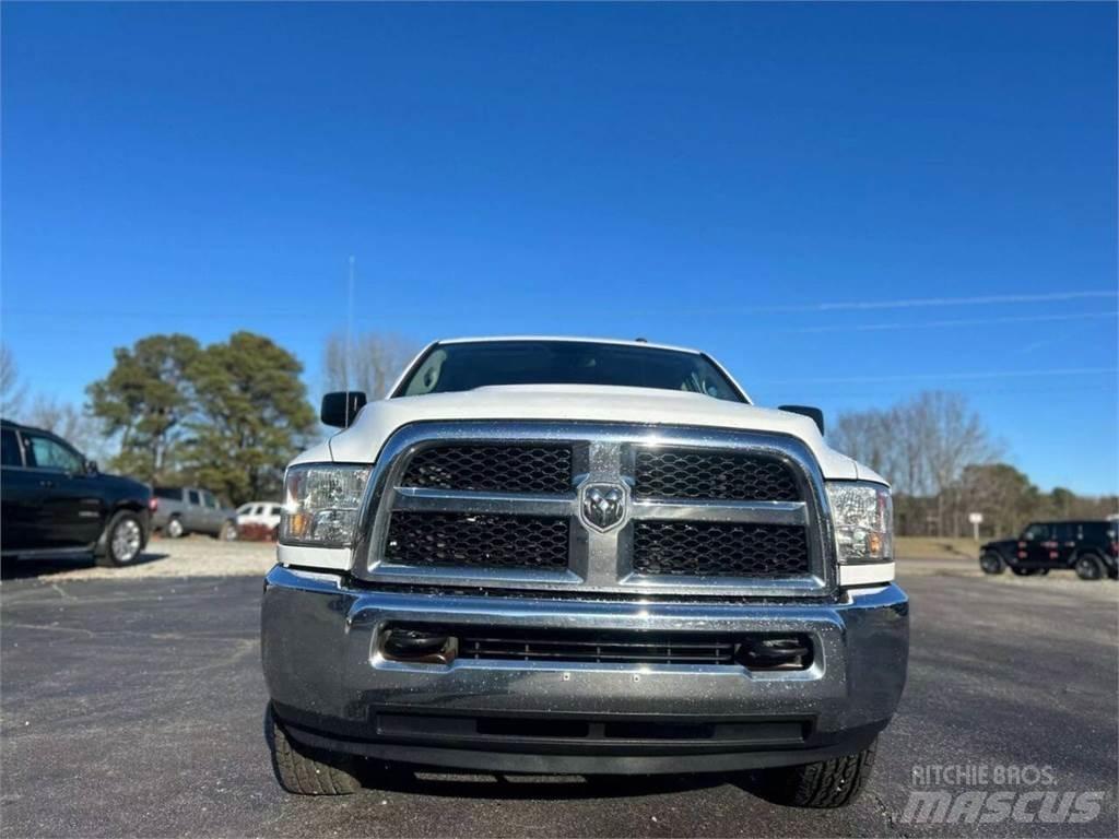 RAM 2500 Construction - Others