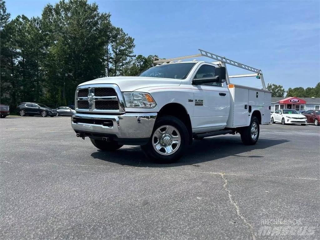 RAM 3500 Construction - Others