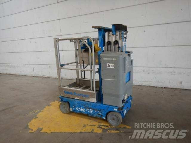 Genie GR15 Vertical mast lifts