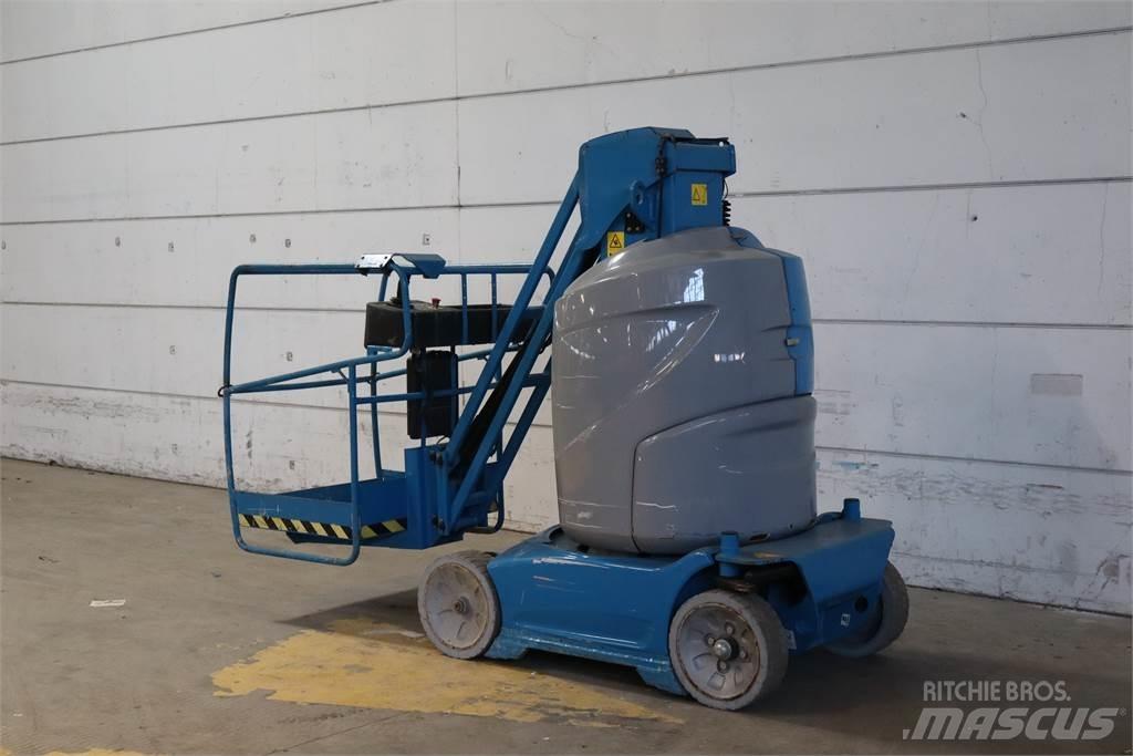 Genie GR26J Vertical mast lifts