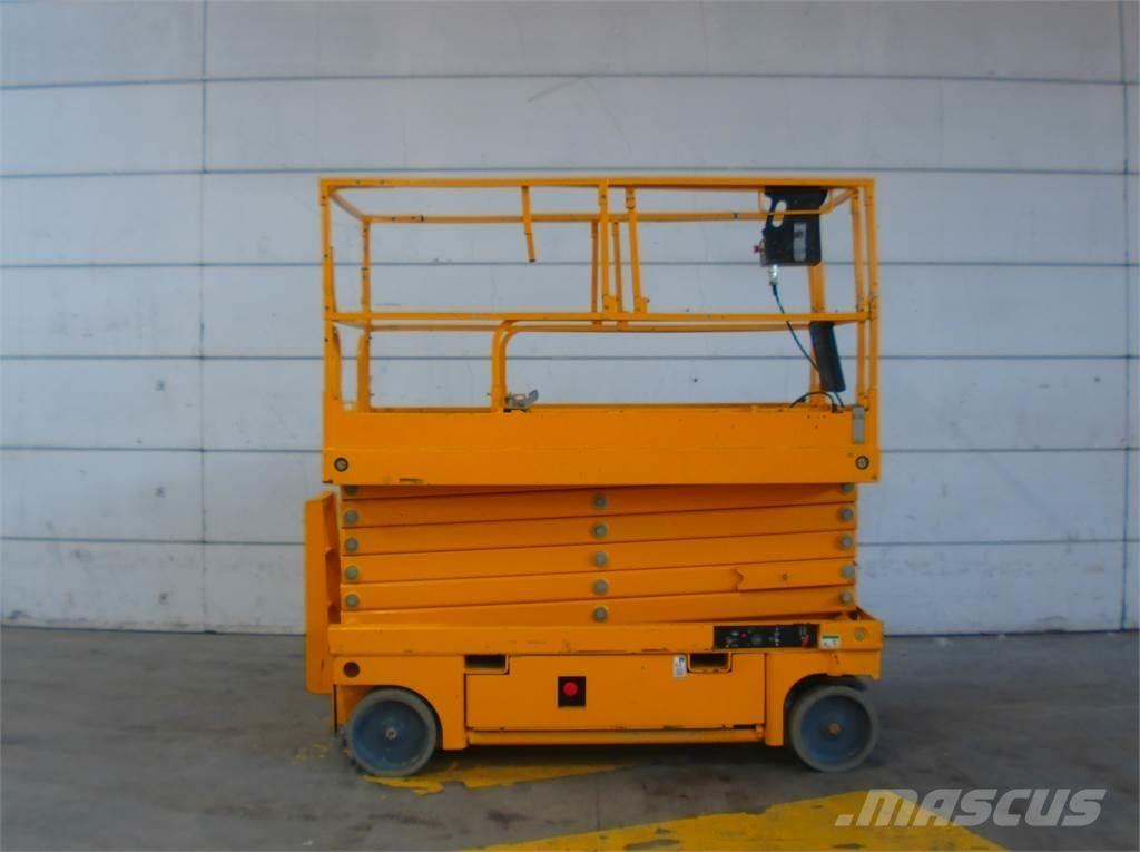 Haulotte Compact 14 Scissor lifts
