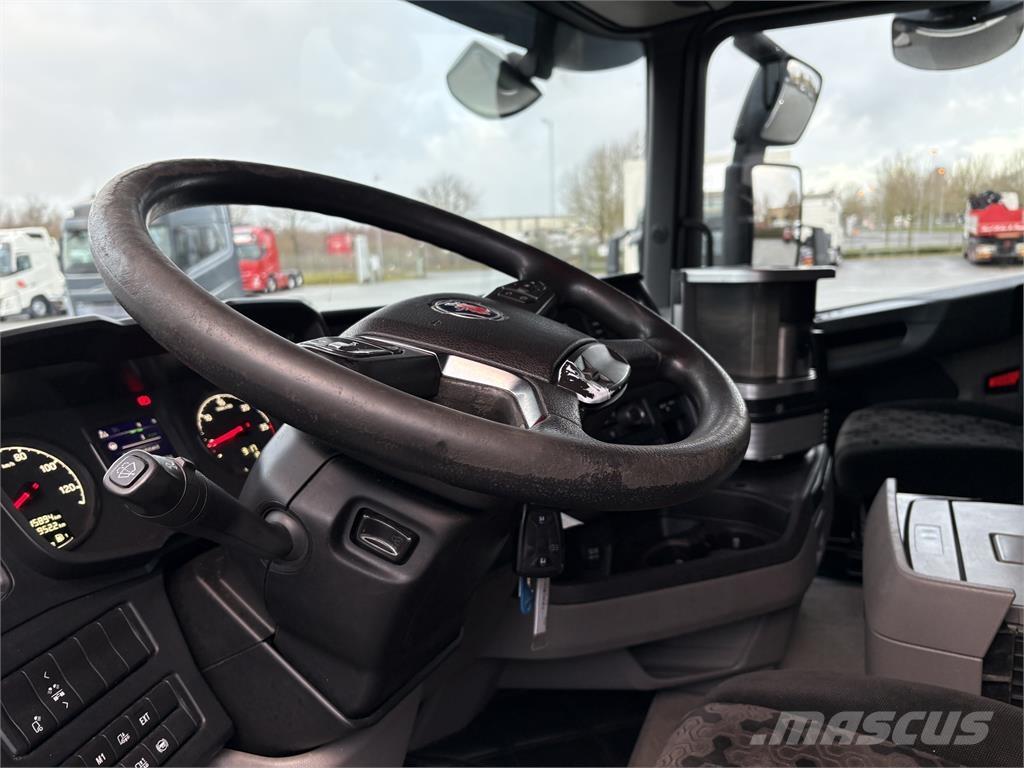 Scania R540 Tractor Units