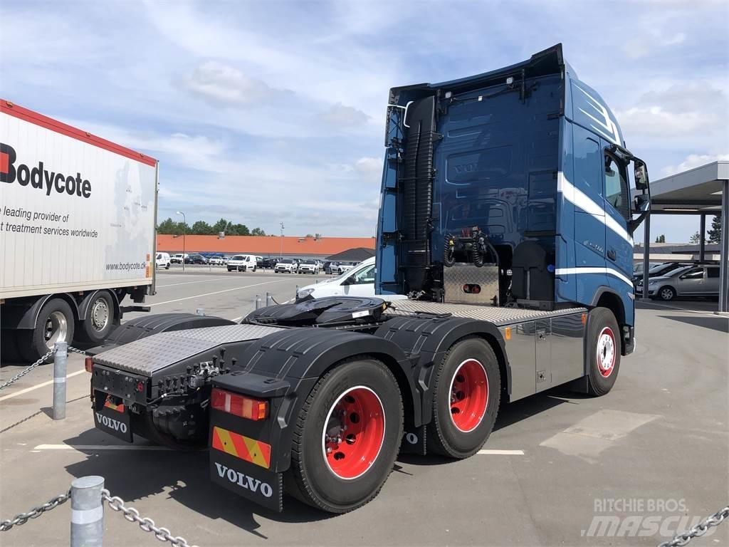 Volvo FH 6x2 Tractor Units