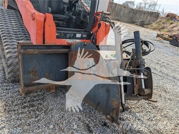 Bobcat  Asphalt splitting machines