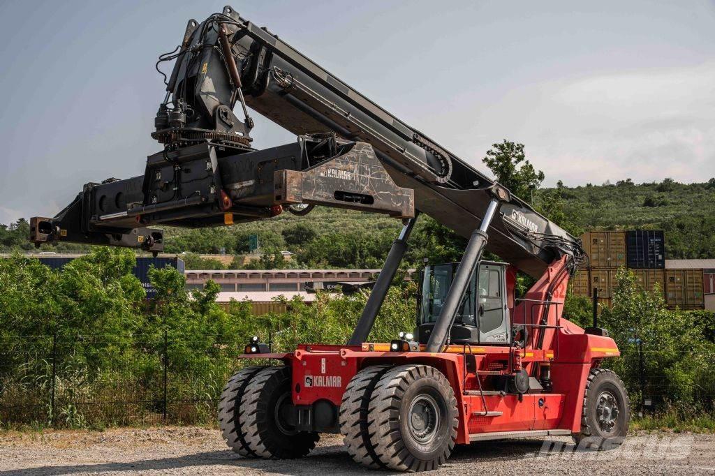Kalmar DRG450-60S5 Reachstackers