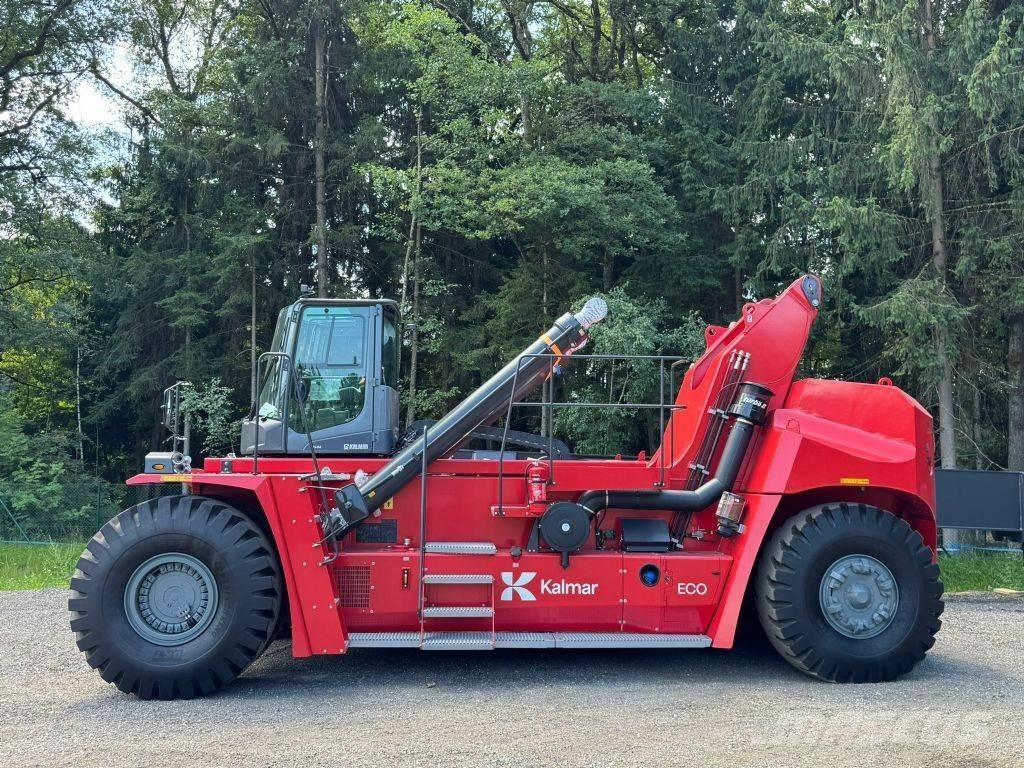 Kalmar DRG450-60S5ME Reachstackers