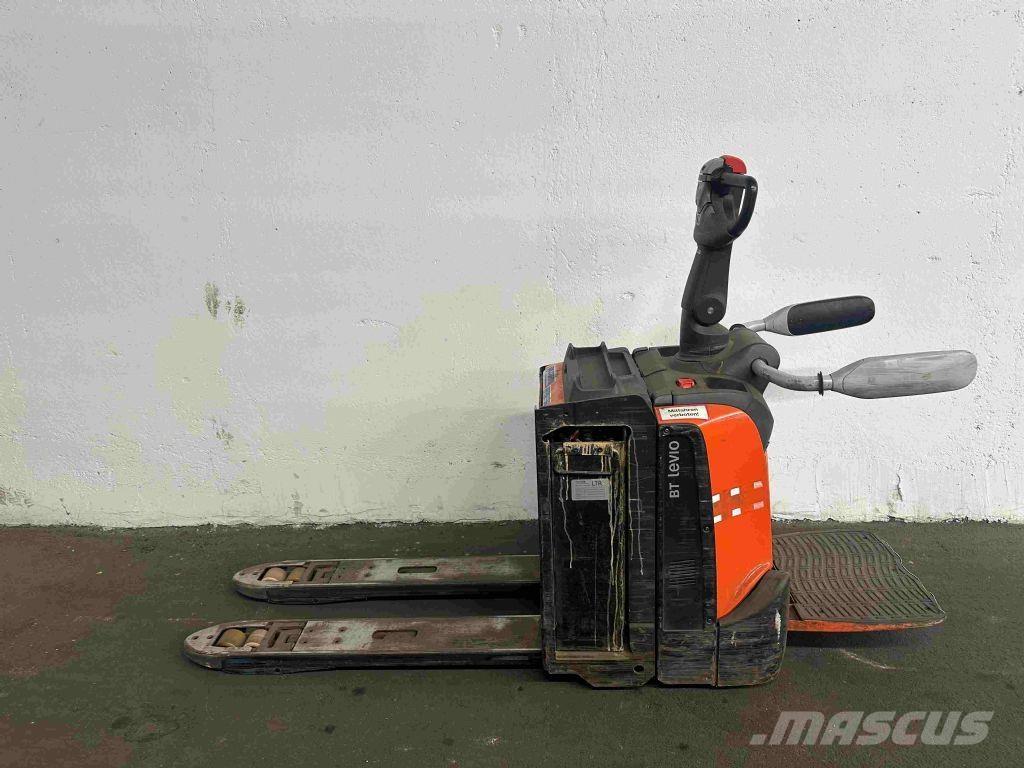 Toyota LPE 200 Low lifter