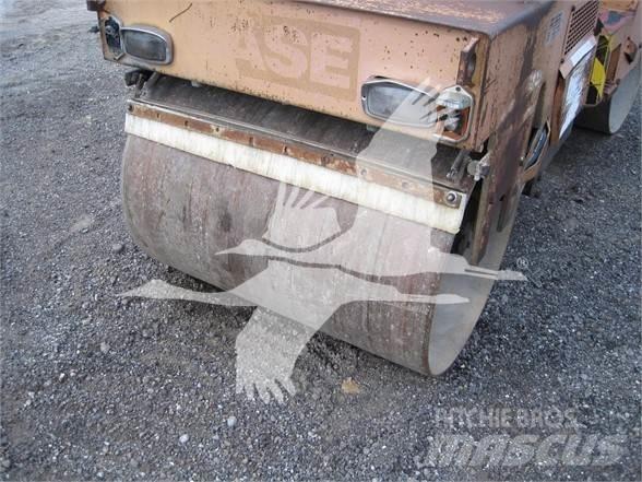 CASE W252 Single drum rollers