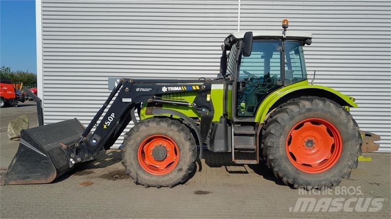CLAAS 697 Tractors