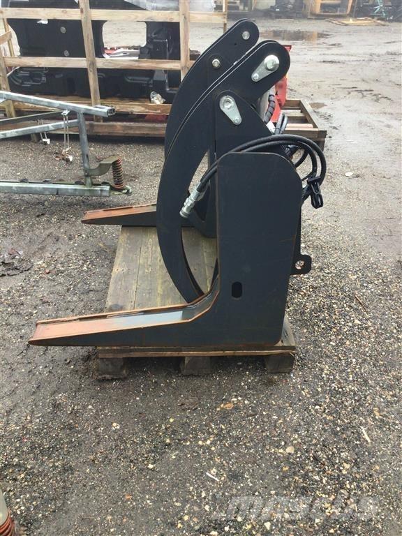  - - - IT-2 Harvesters