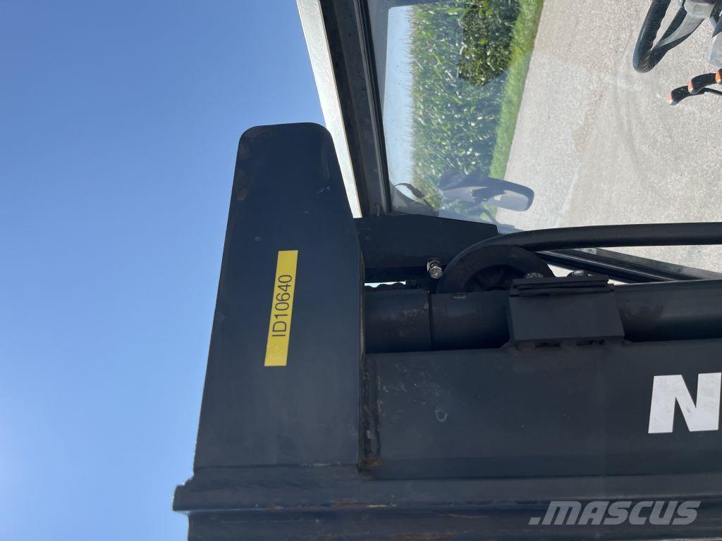 Doosan D30S-5 Diesel trucks