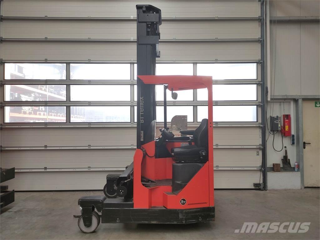 BT FRE 270 4-way reach trucks