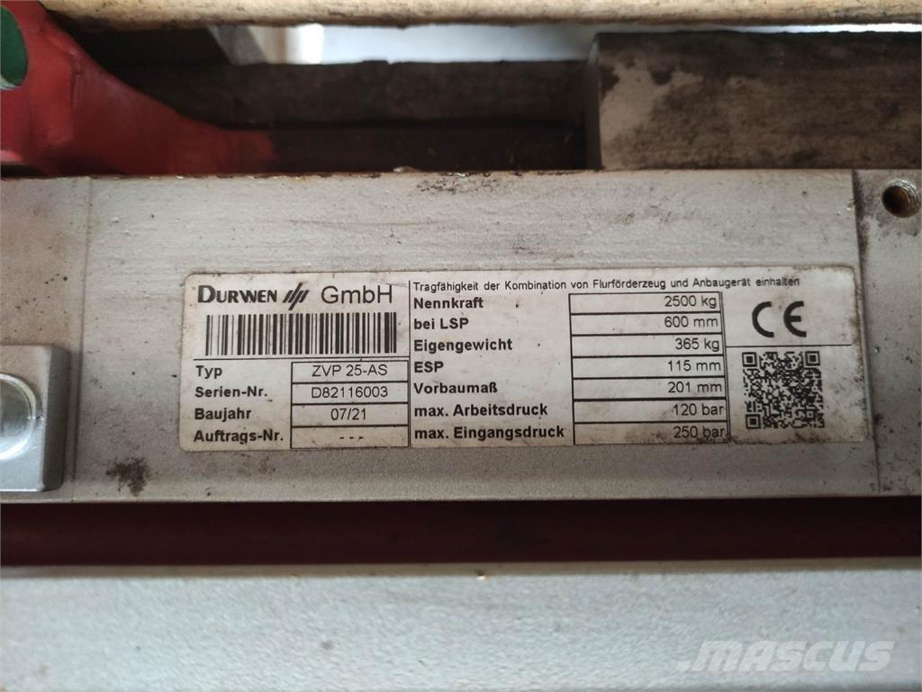 Durwen ZVP25-AS Bale clamps