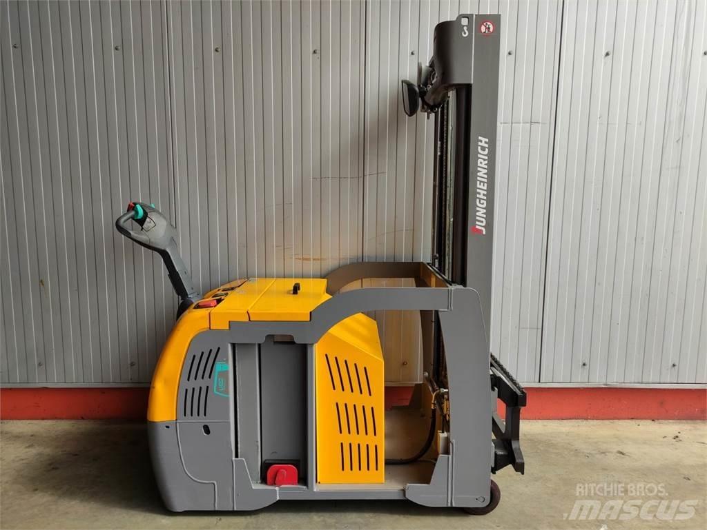 Jungheinrich EJG216 Pedestrian stacker
