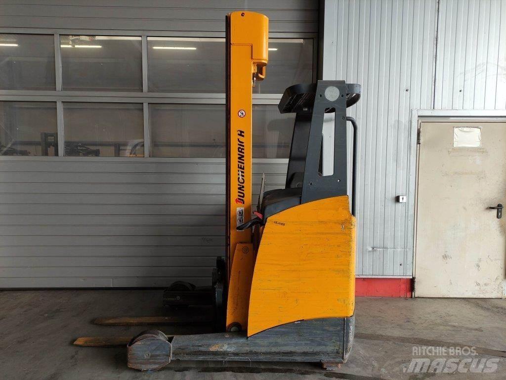 Jungheinrich ETV114 Reach trucks