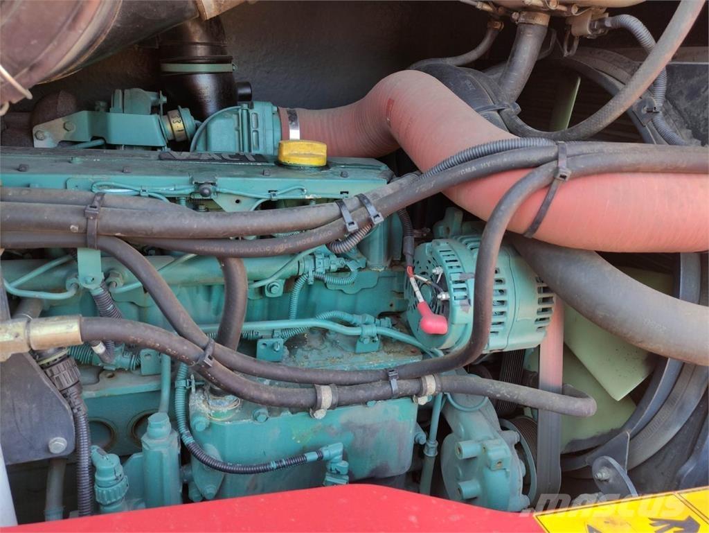 Kalmar DCD250-12 LB Diesel trucks