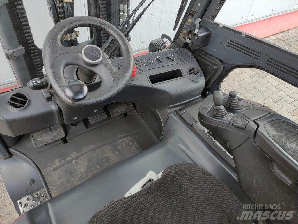 Linde E30L-01-387 Electric forklift trucks
