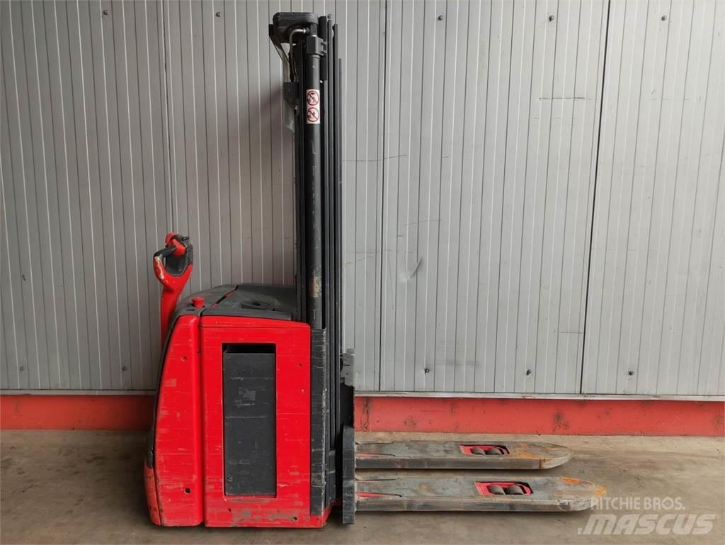 Linde L20-1173 Pedestrian stacker