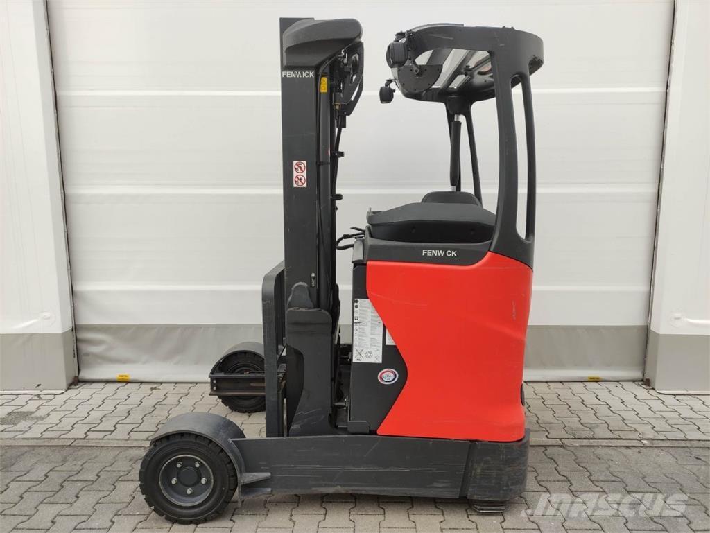 Linde R16G-01-1120 Reach trucks