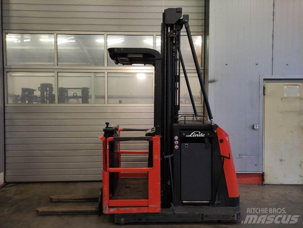 Linde V11 High lift order picker