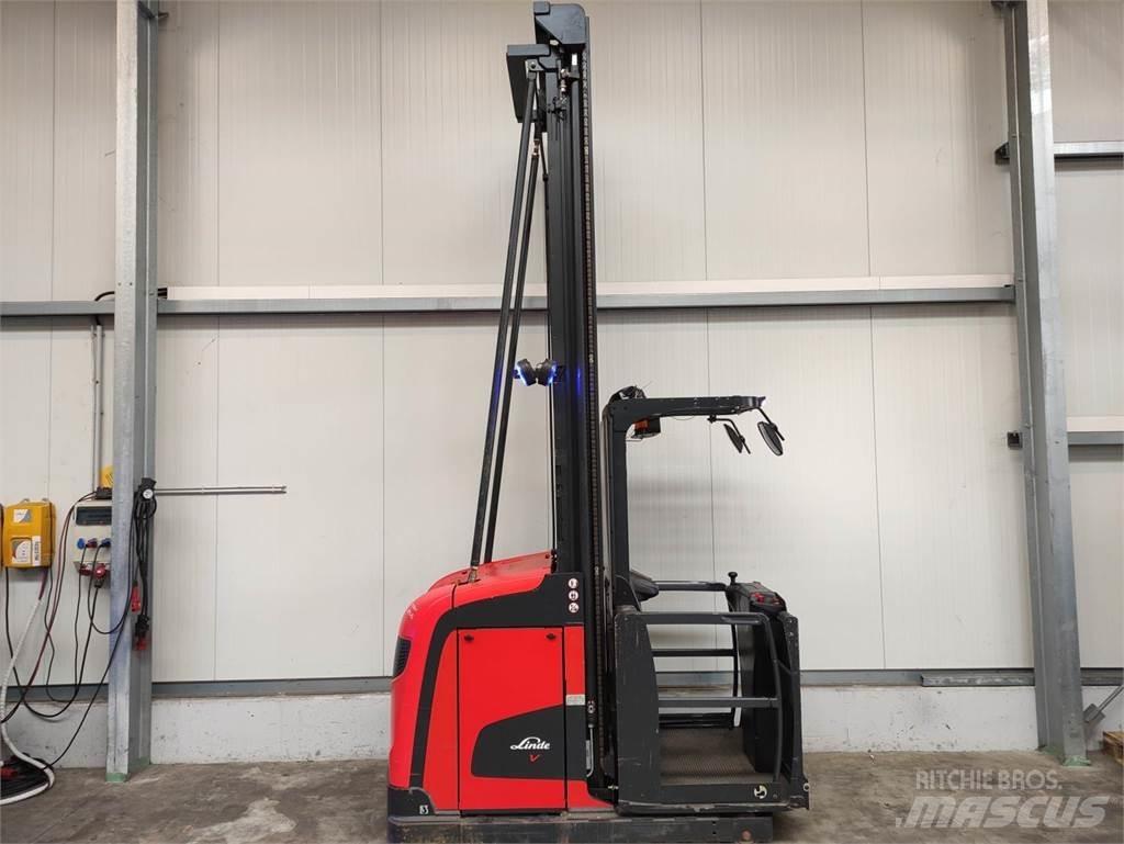 Linde V12 High lift order picker