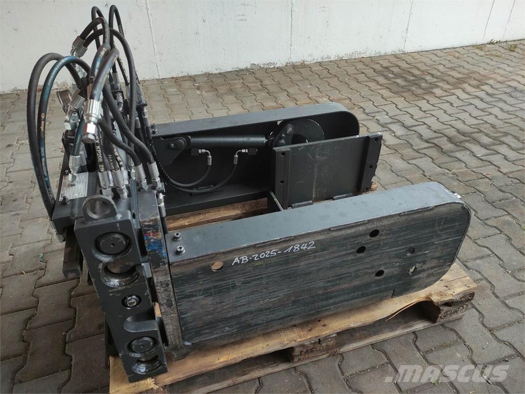 Seith 10.64.6KZ Bale clamps