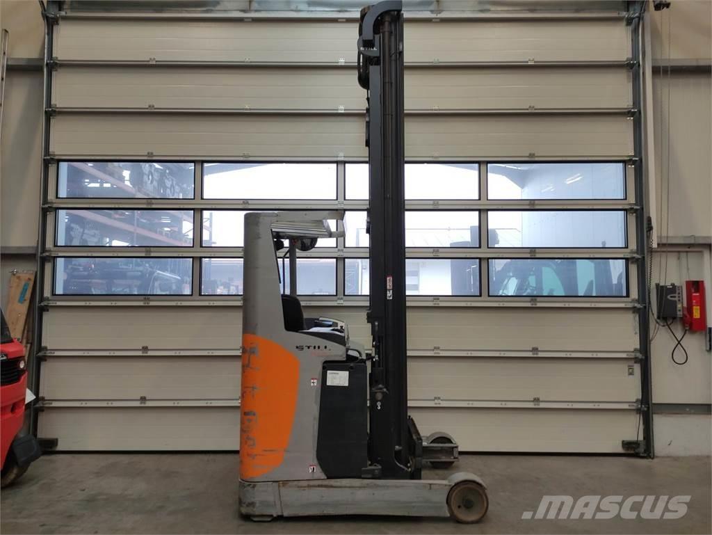 Still FM-X-17 Reach trucks