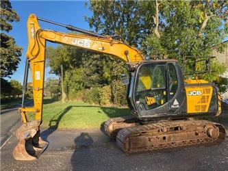 JCB JS 131 LC