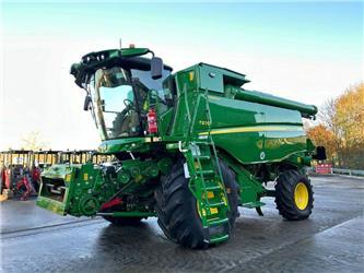 John Deere T670 HM