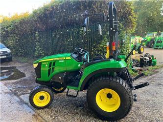 John Deere 2032R