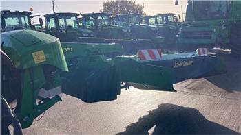 John Deere 331