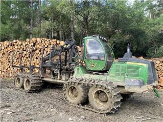 John Deere 1210G