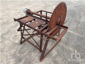  Saw Bench