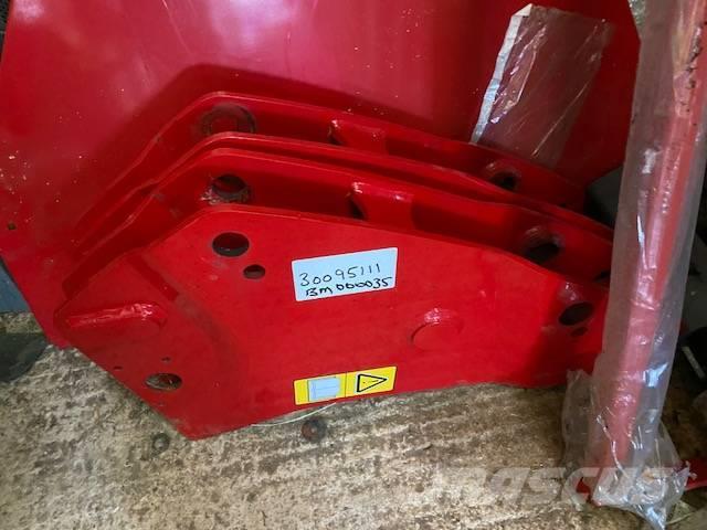  Alö Bearing Box Extenders Other loading and digging and accessories