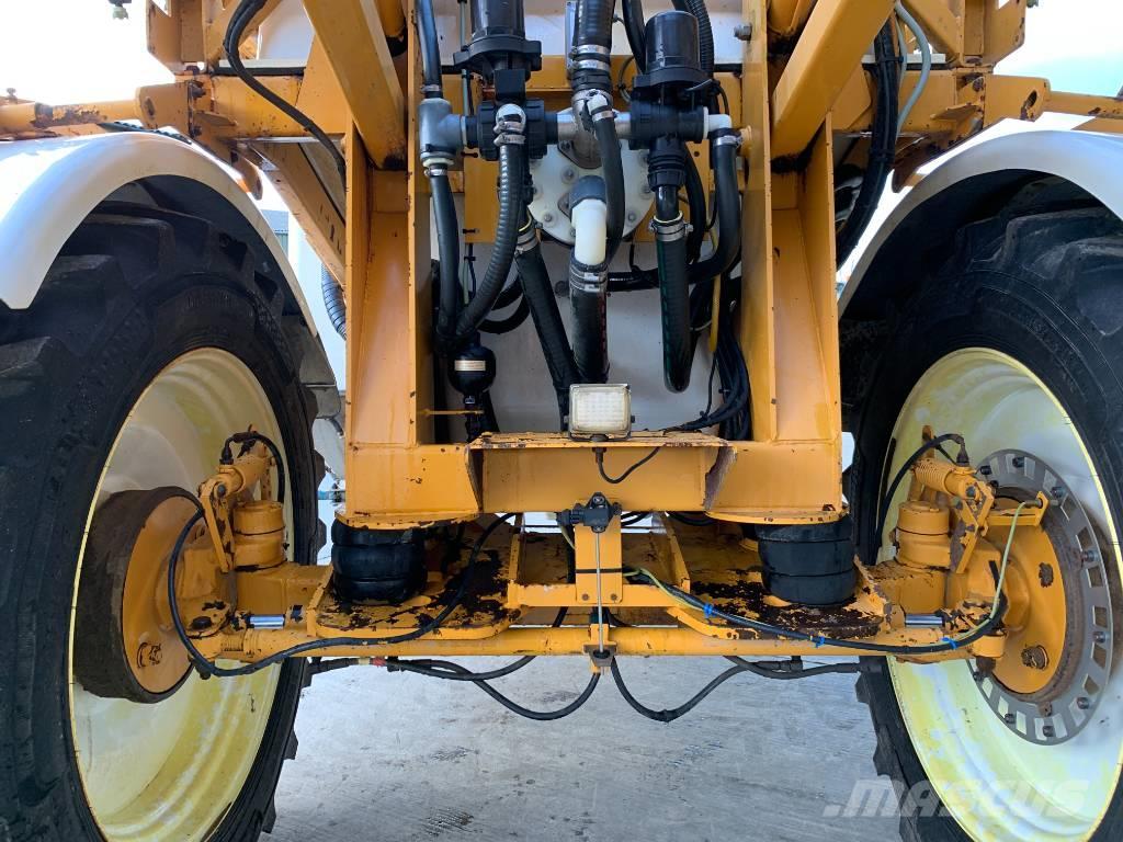 Knight 28 Meter 3800 Litre Trailed Sprayer Trailed sprayers
