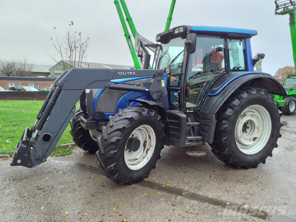 Valtra N 111 Tractors