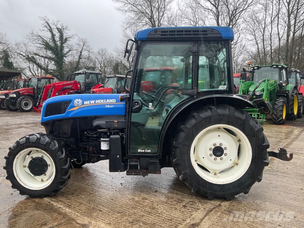 New Holland T 4.85 Tractors